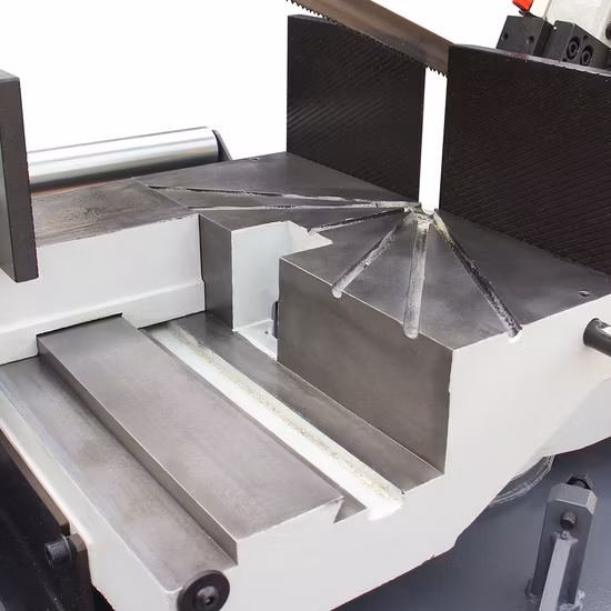 High Capacity European V-Type Primary Jaw Crusher